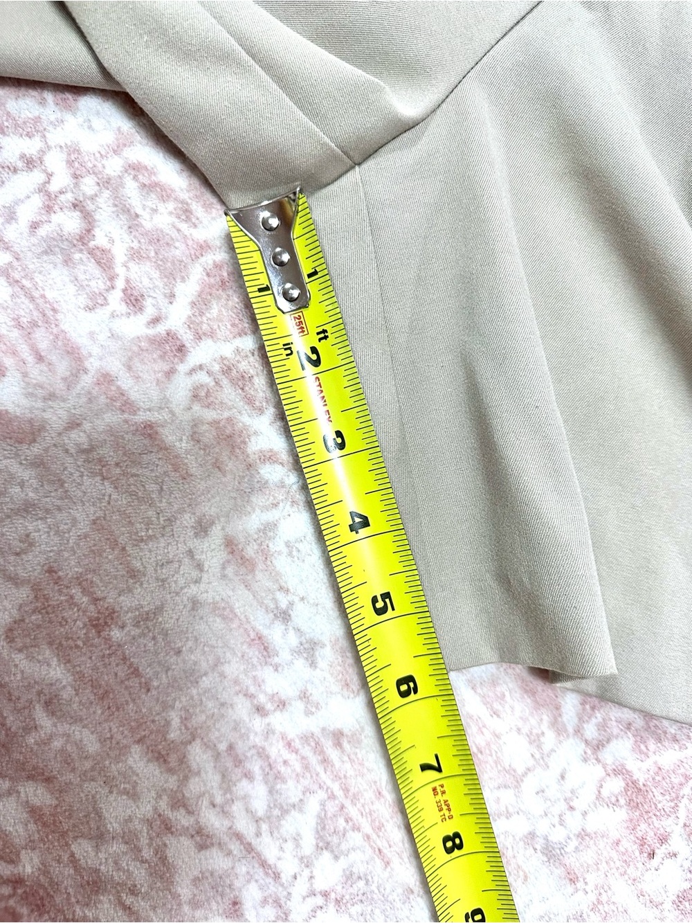Vintage ⚜️ Lily’s Beverly Hills Tan High Waist Shorts - Picture 11 of 11